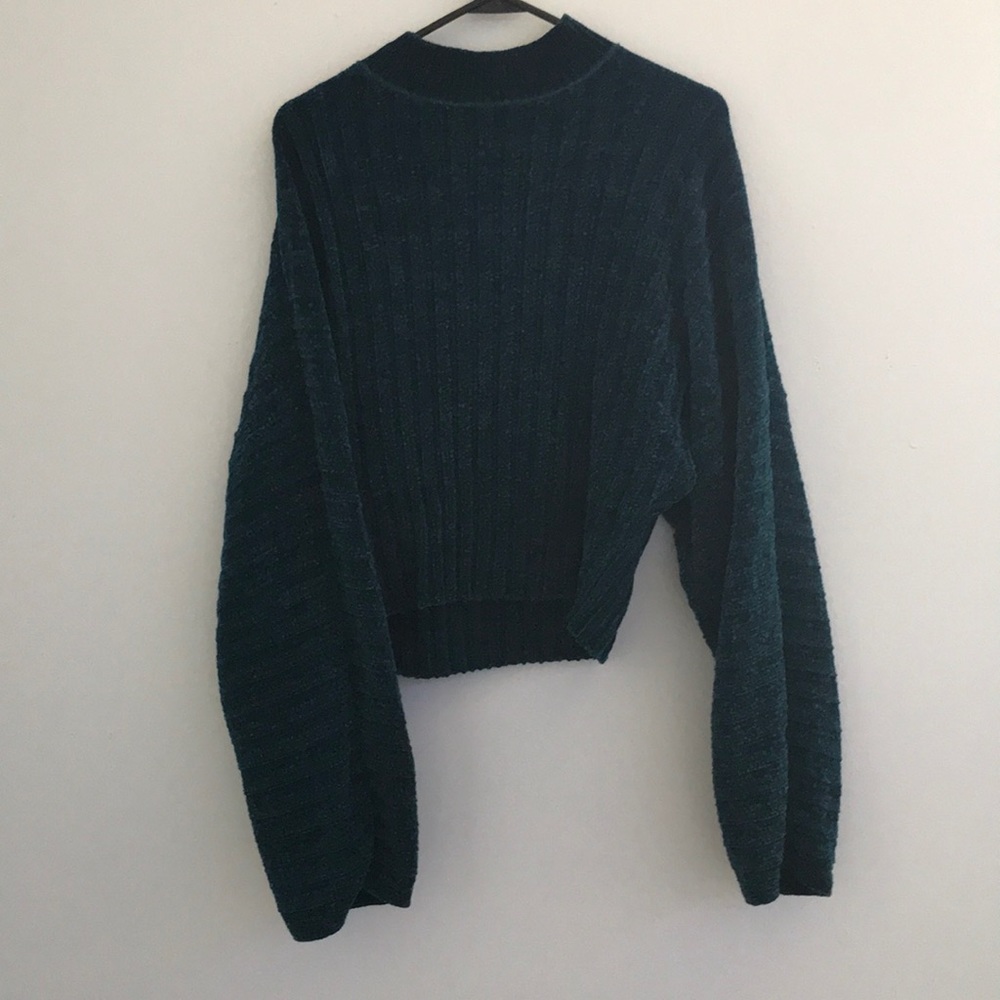 Dark blue/green sweater